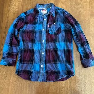 Boys Levi’s button down long sleeve flannel Blue & Purple size S (8-10)